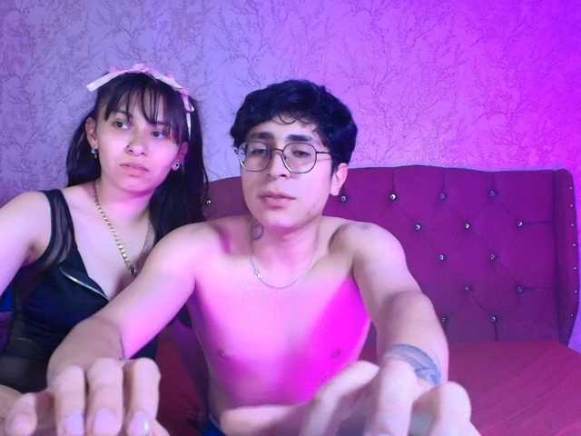 Ximenasilver live cam on BongaCams