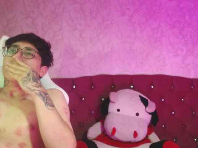 Ximenasilver webcam