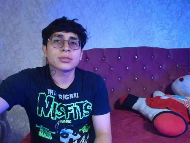 Ximenasilver webcam
