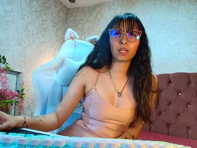 Ximenasilver webcam