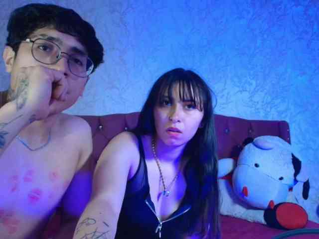 Ximenasilver's cam show statistics and live stream
