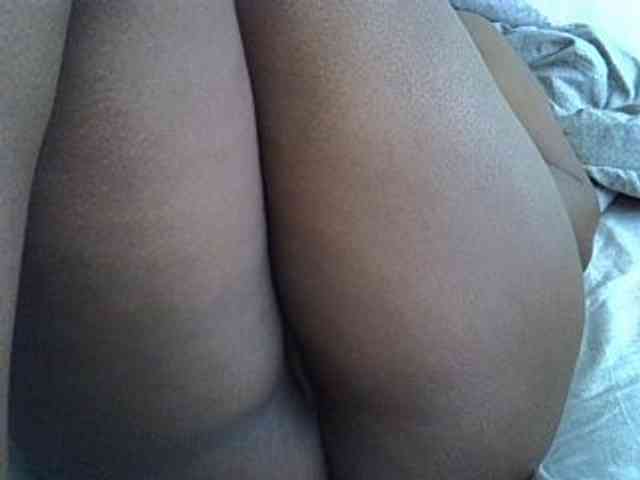sweetbooty2 webcam