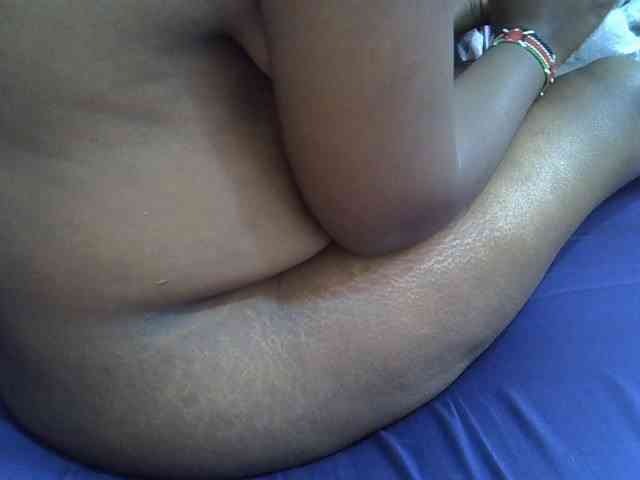 sweetbooty2 webcam