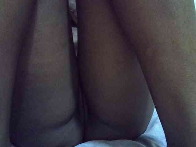 sweetbooty2 webcam