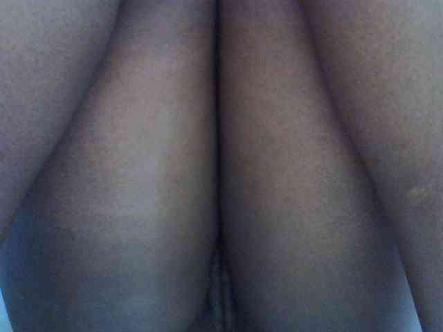 sweetbooty2 webcam
