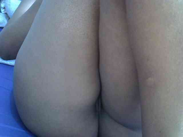 sweetbooty2 webcam
