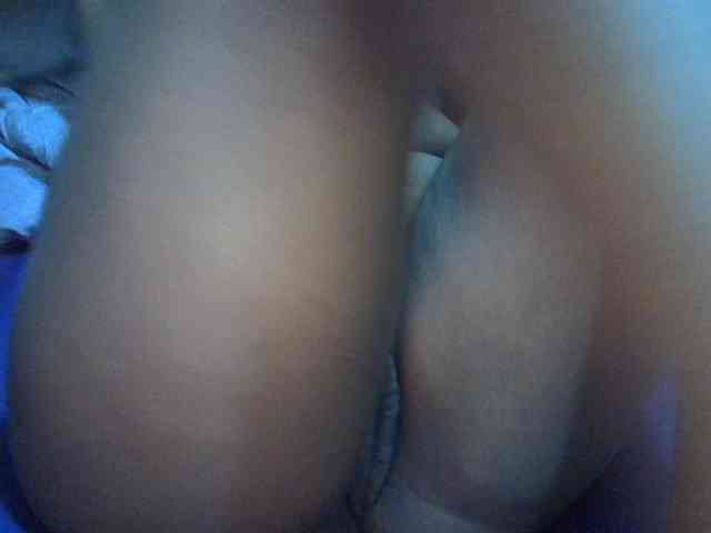 sweetbooty2 webcam