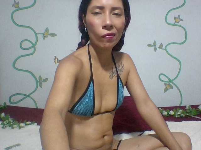 saraysex live cam on BongaCams