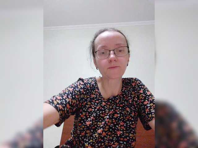 Warm-Nuar live cam on BongaCams