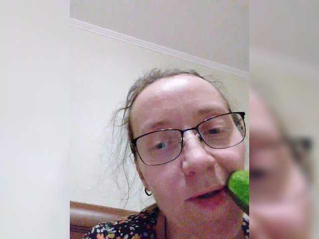 Warm-Nuar live cam on BongaCams