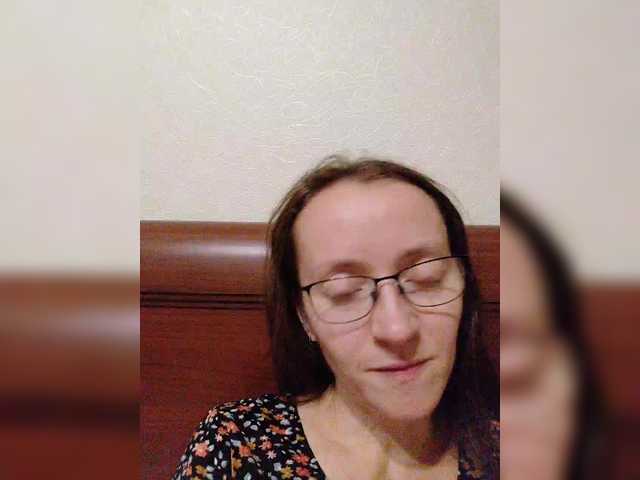 Warm-Nuar live cam on BongaCams