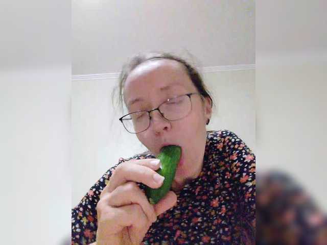 Warm-Nuar live cam on BongaCams
