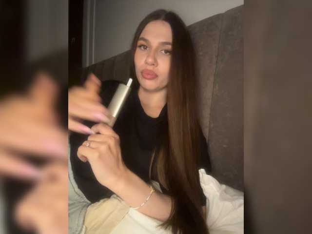 Maya033 live cam on BongaCams