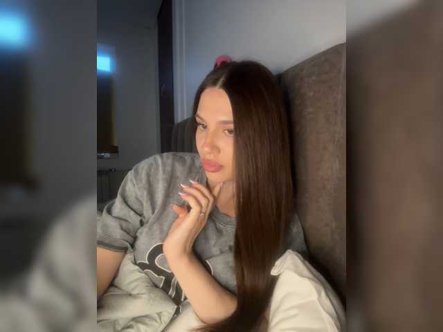 Maya033 live cam on BongaCams