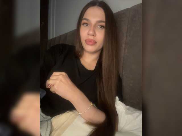 Maya033 live cam on BongaCams