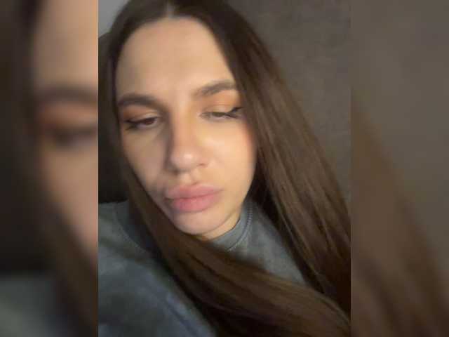 Maya033 live cam on BongaCams
