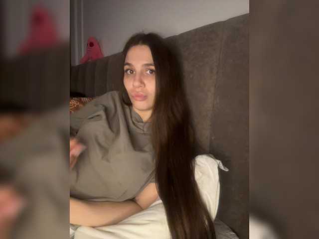 Maya033 live cam preview
