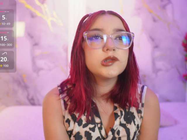 lilifox23 live cam on BongaCams