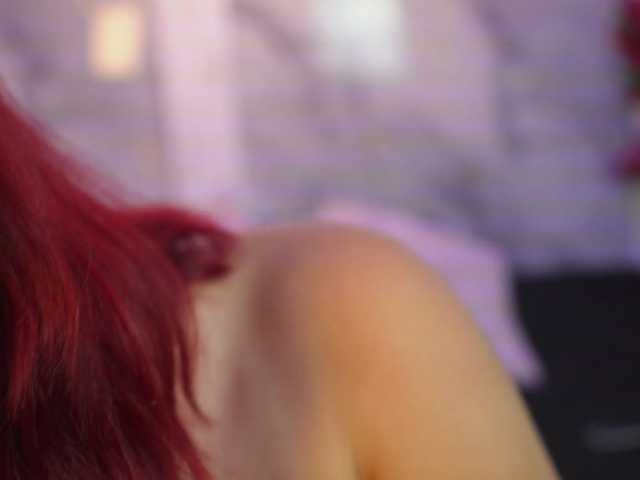 lilifox23 live cam on BongaCams