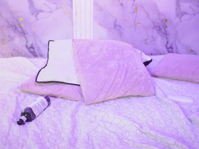 lilifox23 live cam on BongaCams