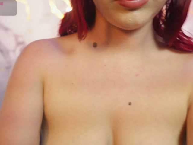 lilifox23 live cam on BongaCams
