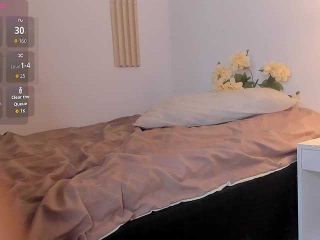 lia-summer1 live cam on BongaCams