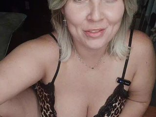 Dyia Porn Show