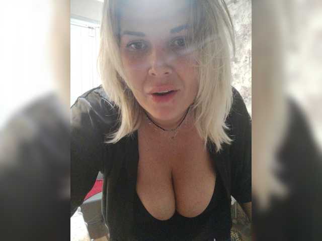 Live трансляция Dyia - slutnetki.online