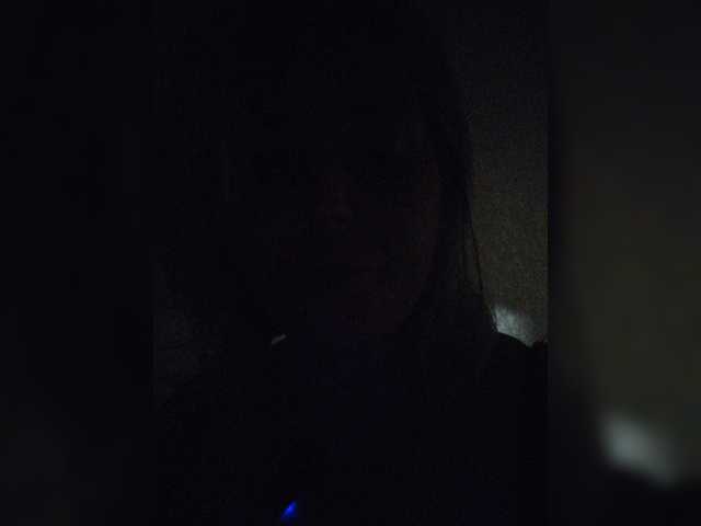 Dyia live cam preview