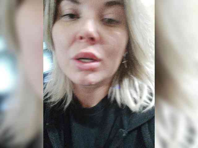 Модель: Dyia