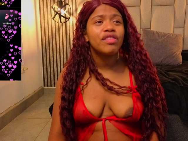 karolwarrior live cam on BongaCams