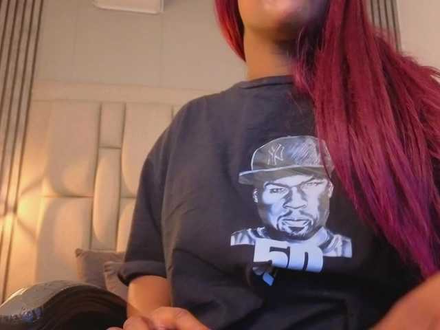 karolwarrior live cam preview