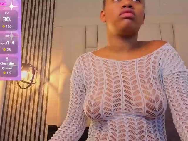 karolwarrior live cam on BongaCams