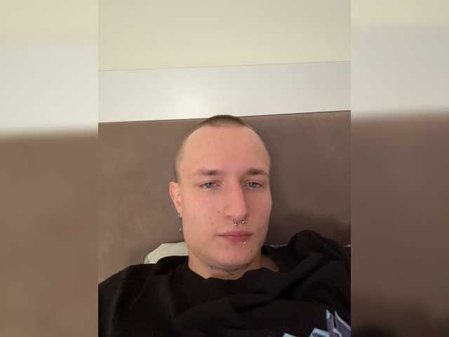 AlexLonelly live cam