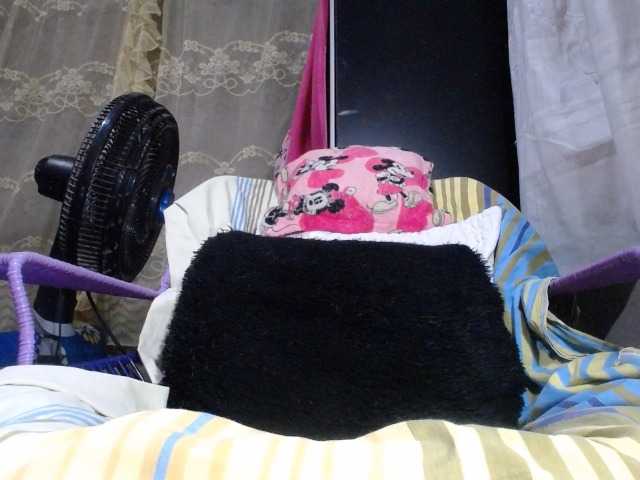 SaratManson84 live cam on BongaCams