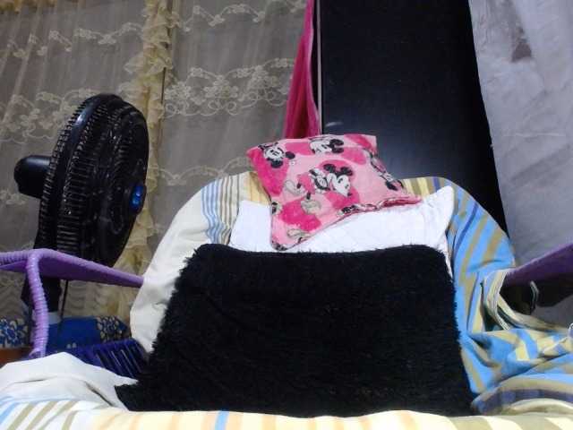 SaratManson84 live cam on BongaCams