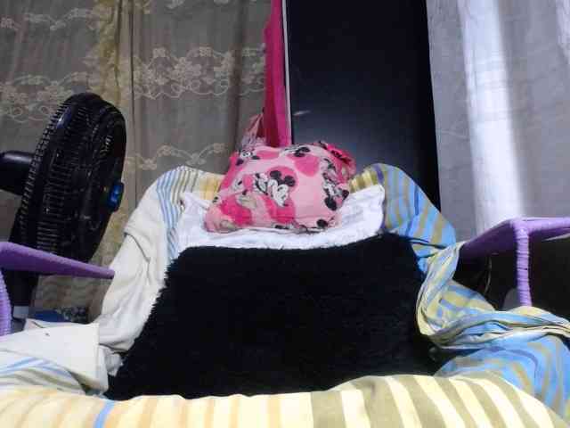 SaratManson84 webcam