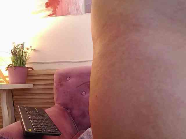 GagPrincess webcam