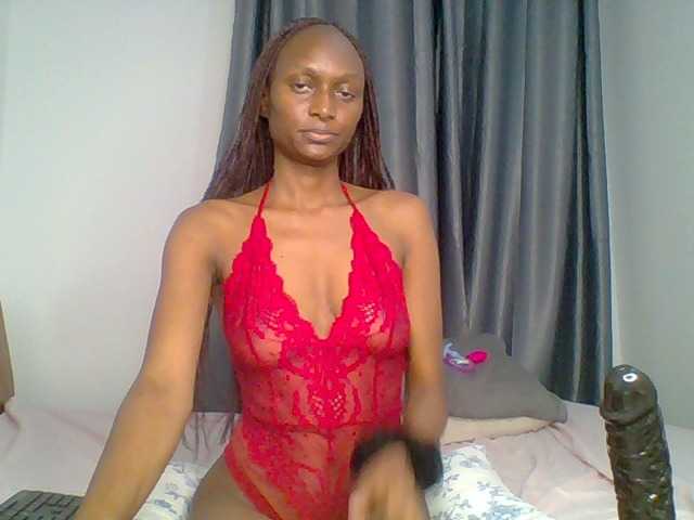 Godess12 live cam on BongaCams
