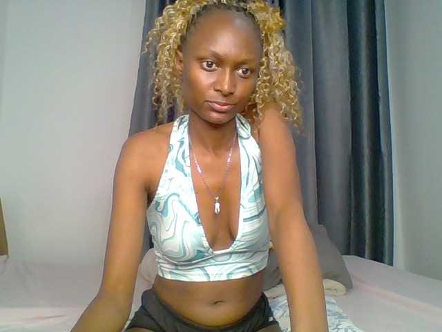 Godess12 live cam preview