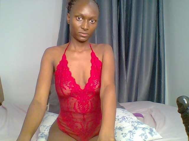 Godess12 live cam on BongaCams