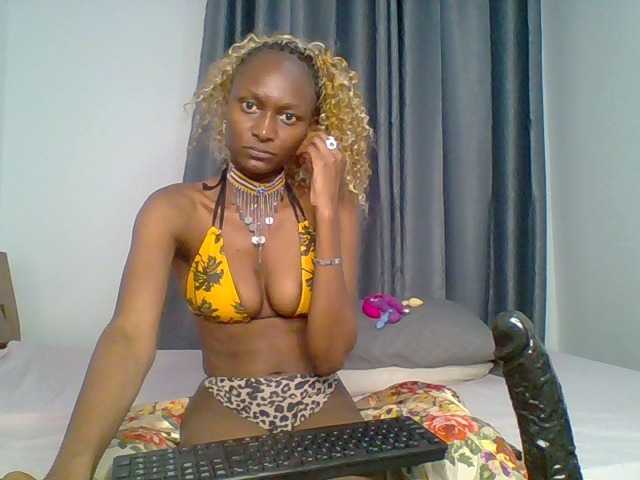 Godess12 live cam preview