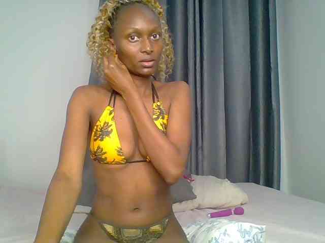 Godess12 webcam