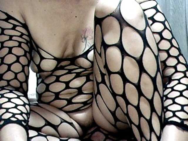 Lovescatslut, en directo ahora en BongaCams