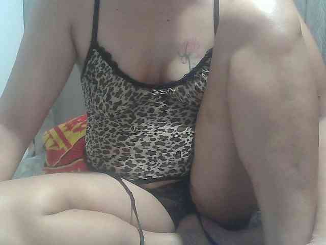 Lovescatslut webcam