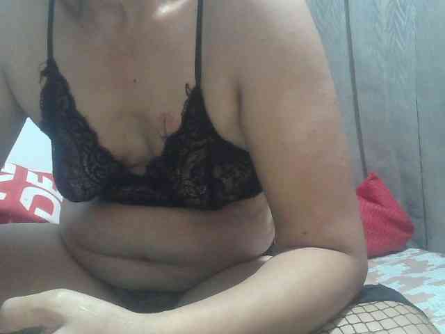 Lovescatslut webcam
