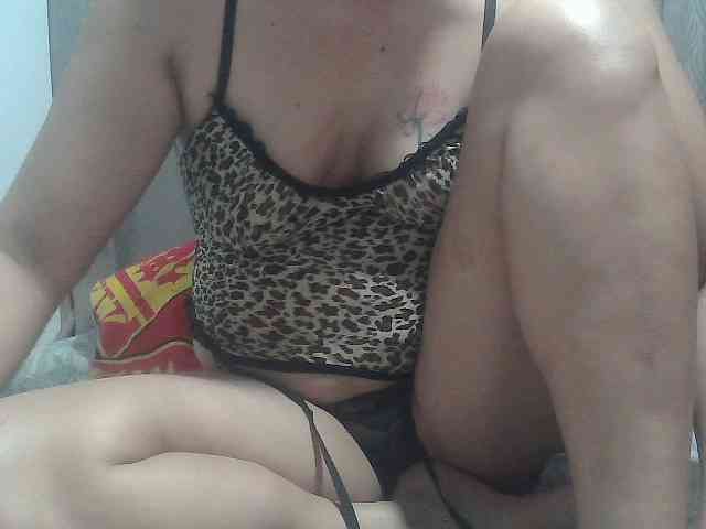 Lovescatslut webcam