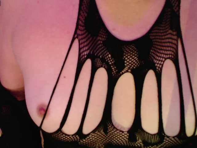 Amy-Cian live cam on BongaCams