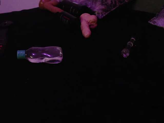 Amy-Cian live cam on BongaCams