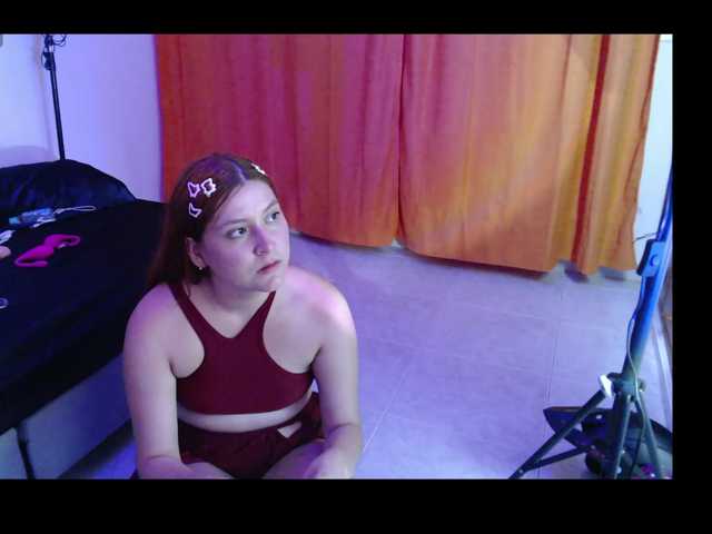 Amy-Cian, en vivo ahora en BongaCams
